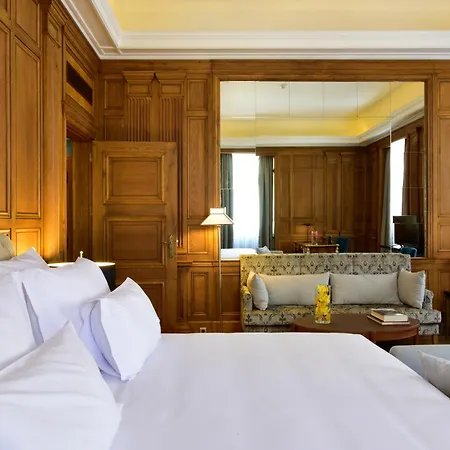 De - Small Luxury Of The World 5* Lisbona