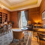 Hotel De - Small Luxury Of The World 5*