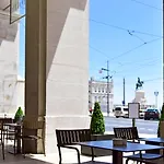 מלון De - Small Luxury Of The World 5*