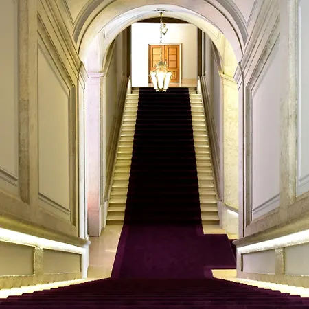 De - Small Luxury Of The World Lisbon