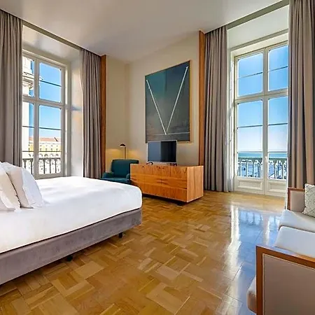 De - Small Luxury Of The World Hotel 5*