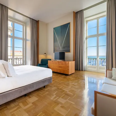 Hotel De - Small Luxury Of The World 5*