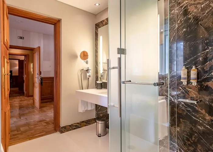 De - Small Luxury Of The World Lisbon