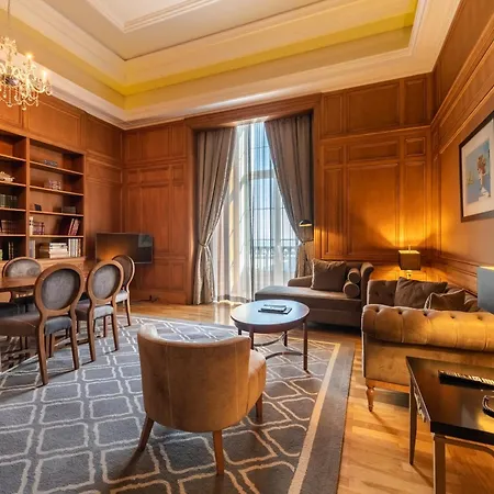 Hotel De - Small Luxury Of The World 5*