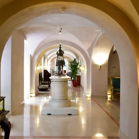 De - Small Luxury Of The World Hotel 5*