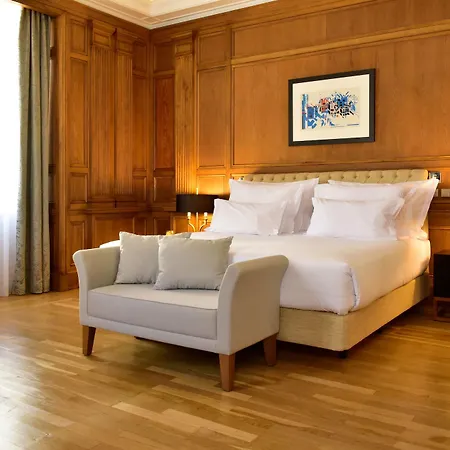 Hotel De - Small Luxury Of The World 5*