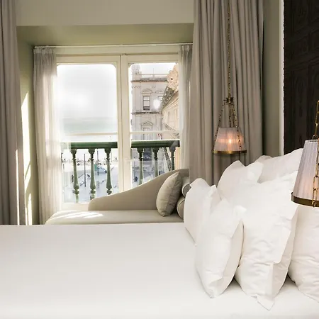 De - Small Luxury Of The World Lisbon