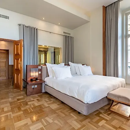 De - Small Luxury Of The World 5*